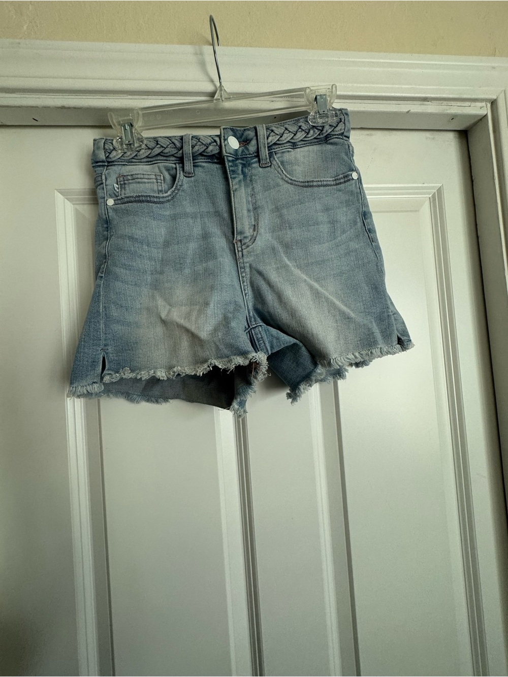 Judy Blue Small Light Wash Braided Belt Frayed Hem Denim Jean Shorts JB150098 LT